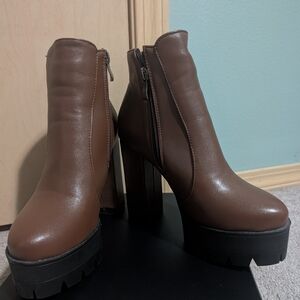 SHEIN Chocolate Heeled Boots